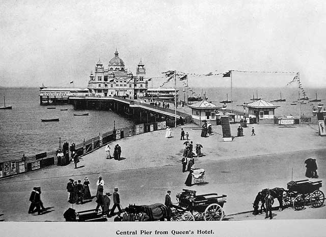 Book published by Valentine & Sons Ltd  -  Lancashire and Lakeland  -  Photogrraph of Morecambe