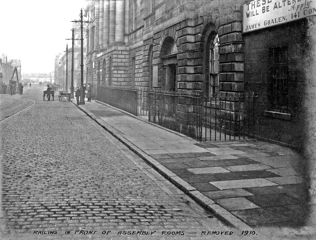 Lower Drawbridge over the Water of Laith at The Shore, Leith  -  Removed 1910