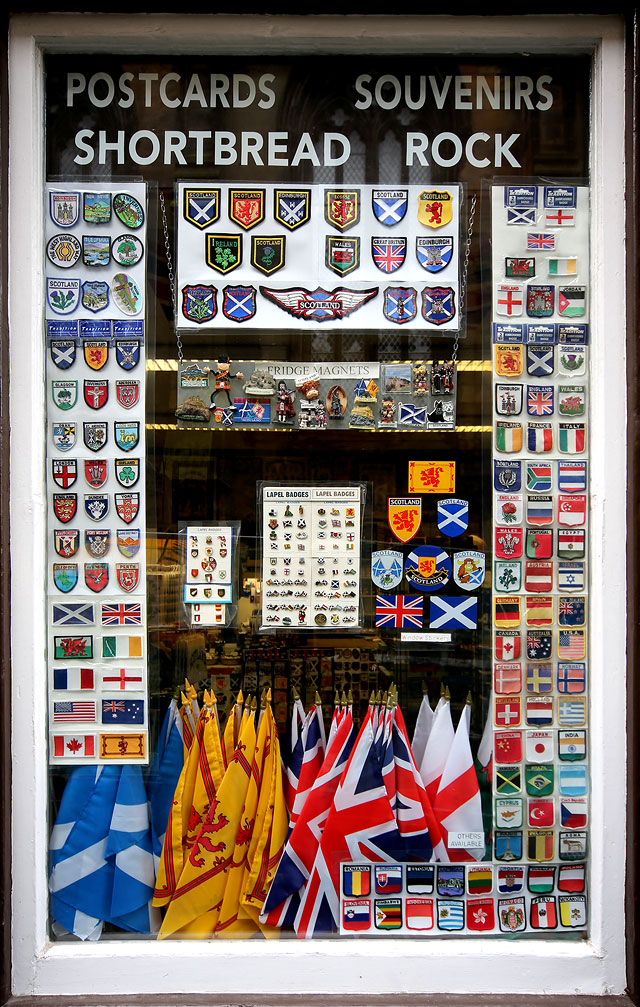 Castle Gift Shop - Castlehill, Edinburgh