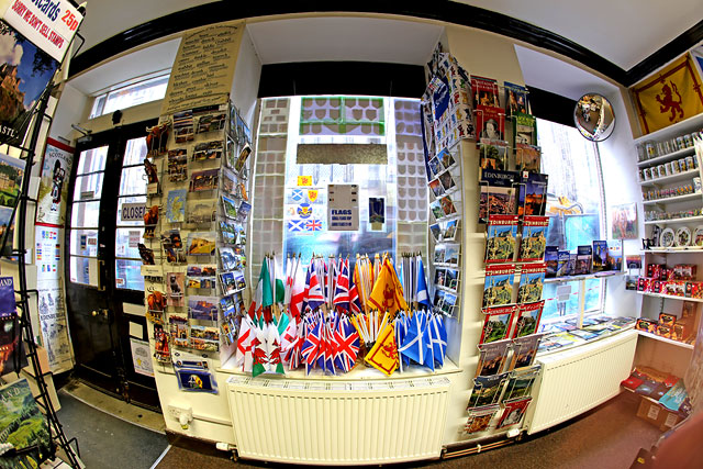 Castle Gift Shop  -  Castlehill, Edinburgh