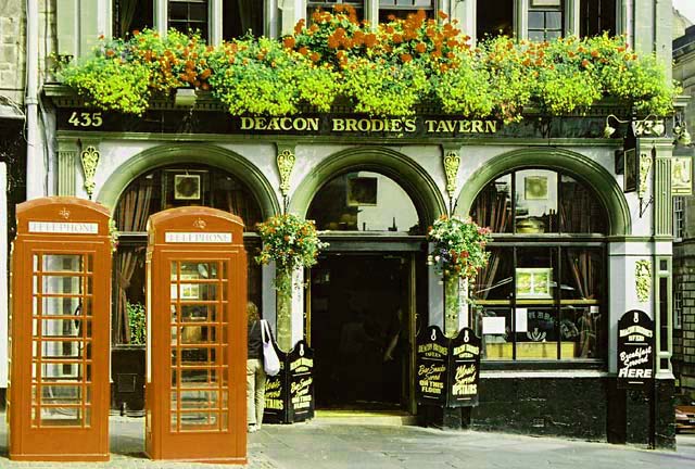 Deacon Brodie's Taverm   -  Hue changed from red to orange