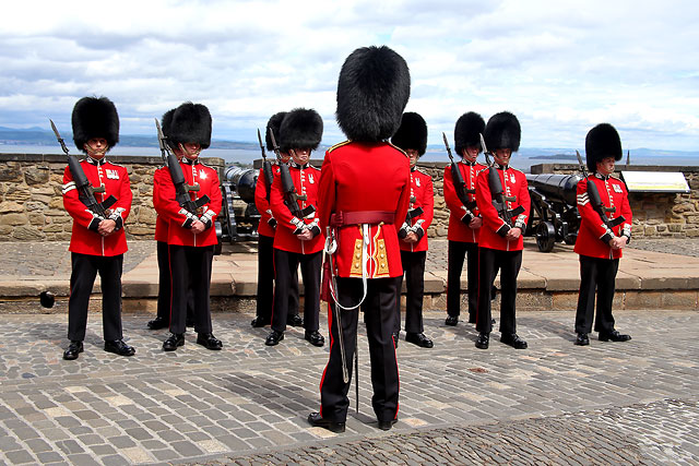 Edinburgh Castle  -  '21 Gun Salute' to celebrate The Queen's Official Birthday  -  June 15, 2013