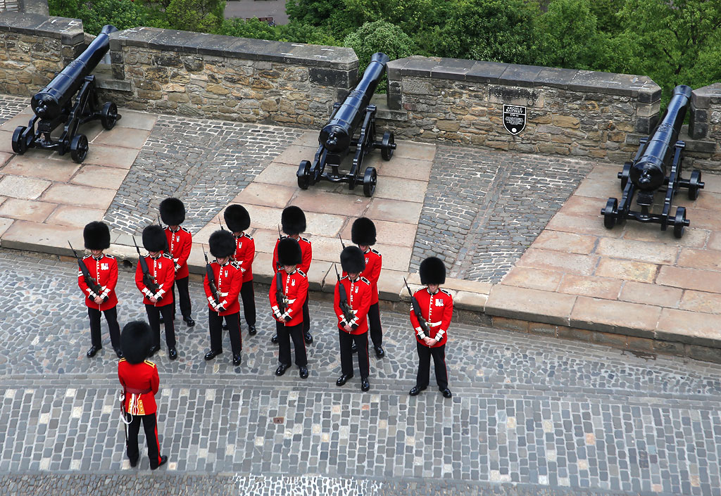 Edinburgh Castle  -  '21 Gun Salute' to celebrate The Queen's Official Birthday  -  June 15, 2013