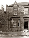 A house named Fernwood that was featured on a postcard posted from Edinburgh in 1909.  Is (or was) this house somewhere in Edinburgh?  If so, where?