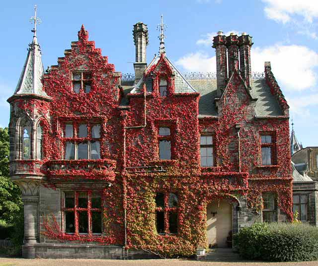 0_buildings_-_fettes_college_headmasters_lodge_1369_small.jpg