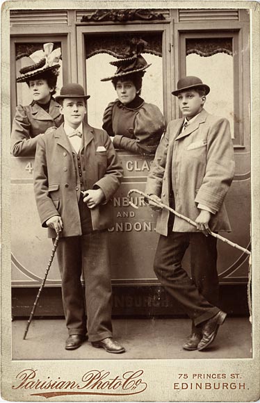 Cabinet Print by Parisian Photo Company - Railway Carriage
