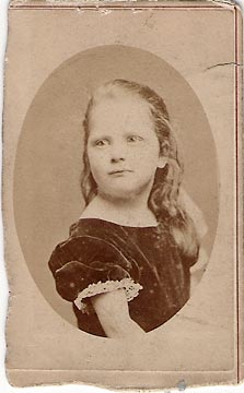 Carte de visite from the studio of Scott & Oman  -  Mary Ann Oman, photographed with one of her children, probably Jemima