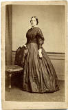 Carte de visite of a lady by Howie of 45 Princes Street