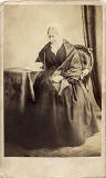 Carte de Visite from the 1860s (front)  -  Photographer: Gerorge Inglis  -  Old Lady