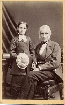  Carte de visite  -  Kyles & Moir  - 1877 to 1882  -  Man and Girl