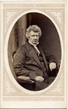 John Moffat  -   Carte de visite  -  1861-73  -  Oval  -  Man