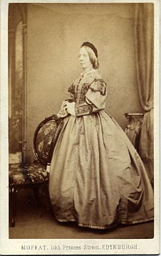 John Moffat  -  Carte de visite  -  1861-73  -  Lady