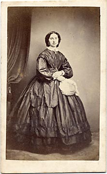 A carte de visite by the Edinburgh professional photographer John Ross  -  lady and handbag