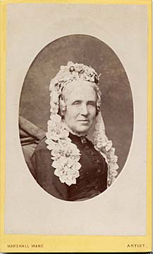 Carte de visite from the Edinburgh studio of Marshall Wane  -  Old Lady