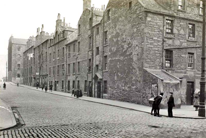 EPS Survey Section photograph - Candlemaker Row and George IV Bridge  -  by JR Hamilton, 1913