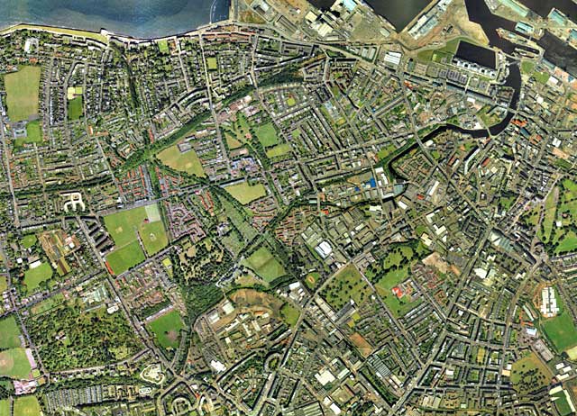 Edinburgh aerial view, 2001  -  North Edinburgh Section