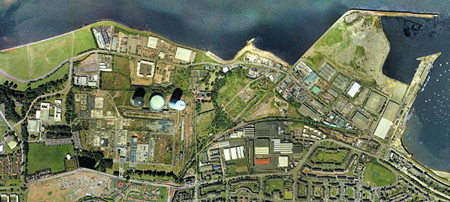 Edinburgh Waterfront and surrounding area  -  zoom-in  -  2001