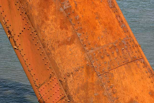 Ironwork on the Forth Rail Bridge, about to be painted