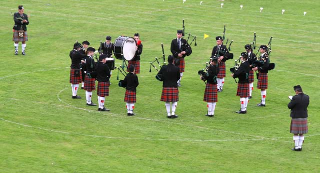 Scottish Highland Games  -  Pitlochry  -  10 September 2005  -  Pipe Band