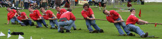 Scottish Highland Games  -  Pitlochry  -  10 September 2005  -  Tug-of-War