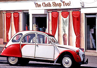 2cv and shop at 122 Granton Road, Boswall, Edinburgh