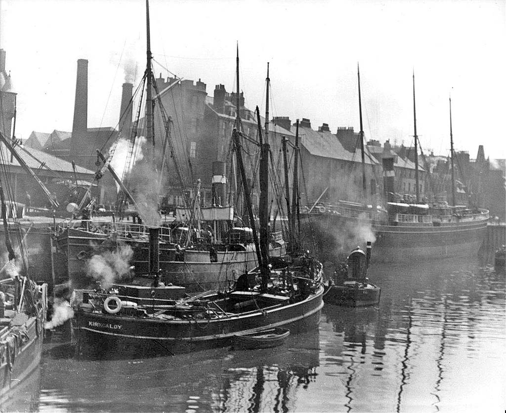 Alex Ayton Glass Plate  -  Leith  -  Ships at the Shore