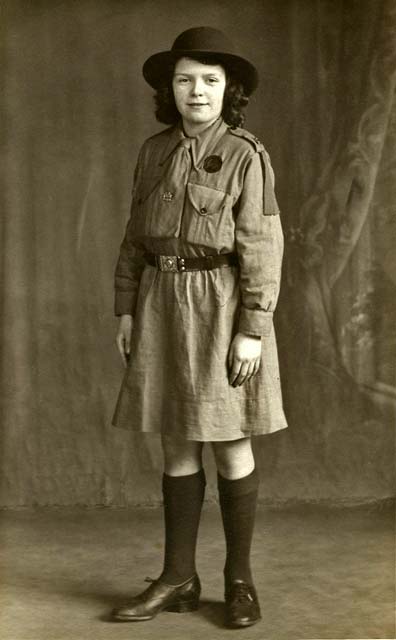 Portrait of Flora McLeod as a guide, around 1942-43