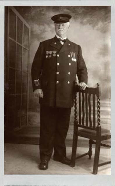 Photograph from Jerome Studio  -  What uniform is the man wearing?