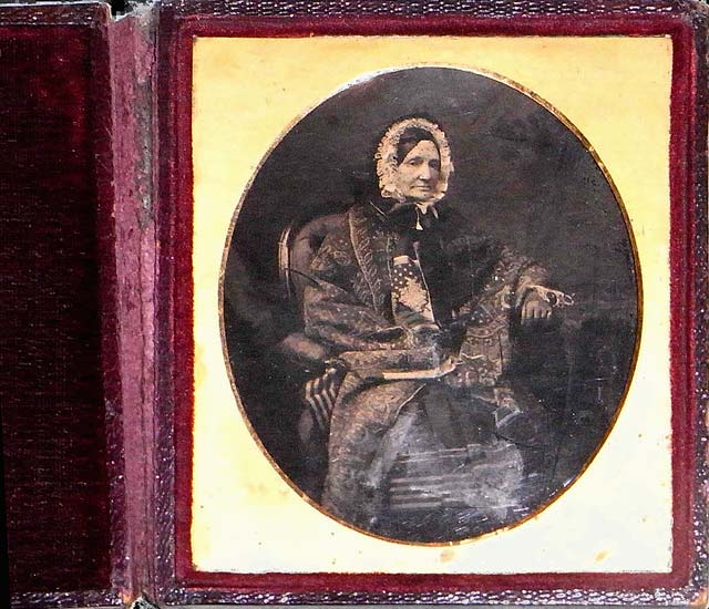 Ambrotype from the studio of John Moffat, 60 Princes Street, Edinburgh