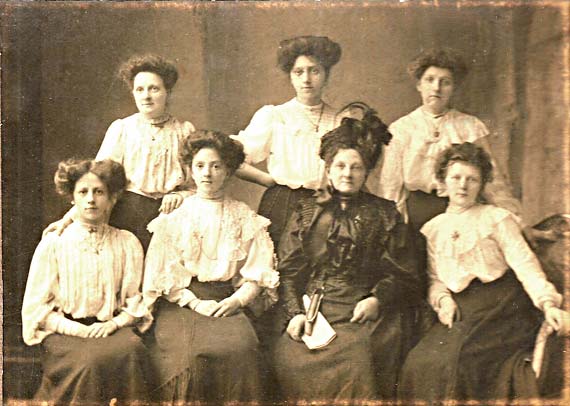 Six of the daughters of George Oman with their mother Mary Ann Rutherford