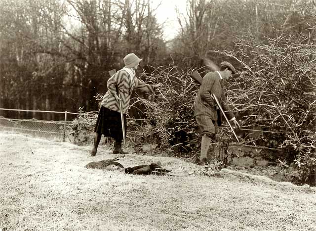 Photograph from the family of Horatio Ross - Hunting and Shooting in the Scottish Highlands - Searching