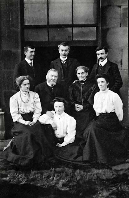 Photograph by Ovinius Davis of the Turner Family, 1910