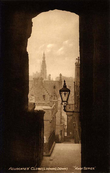 Advocates' Close, off the Royal Mile, Edinburgh - looking down - Postcard -