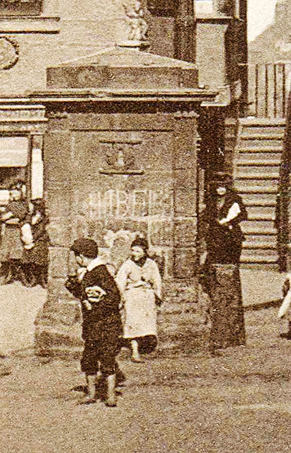 Zoom-in to the old well in front of John Knox House in the Royla Mile, Edinburgh - Detail from a Postcard by W J Hay in the 'Knox Series'
