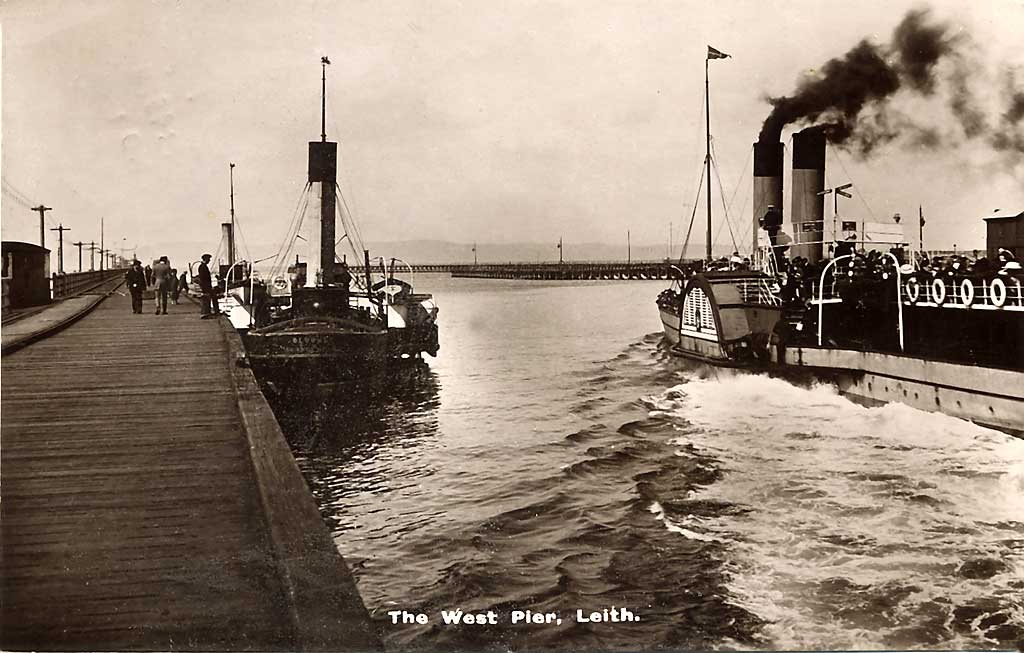 Valentine Postcard  -  Leith Docks:  1933