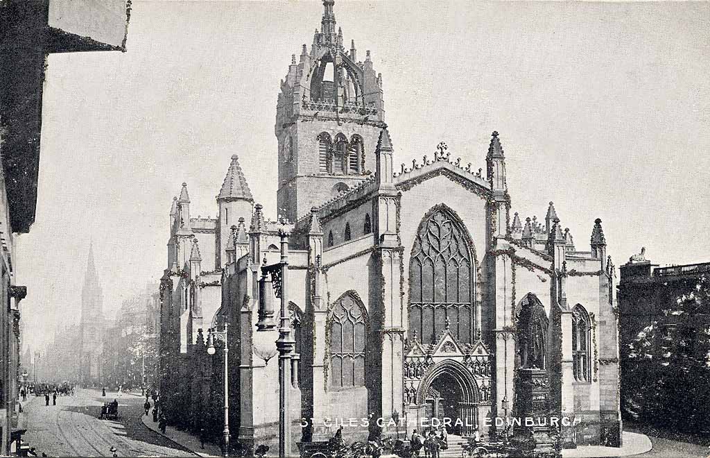 'National Series' post card  -  St Giles Cathedral, High Street, Edinburgh