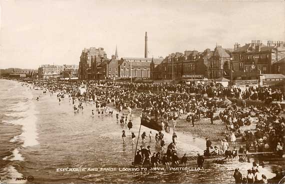 0_post_card_views_valentine_-_portobello_esplanade_and_sands_76042.htm