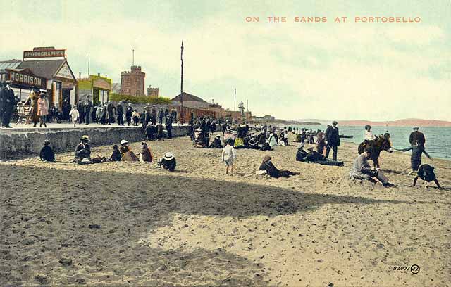 Valentine Postcard  -  Portobello sands and George G Morrison's Photographic Studio at No 21, Promenade