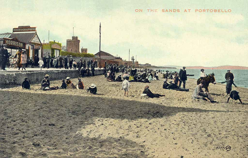 Valentine Postcard Portobello sands and G Morrison's Photographic Studio at No 21