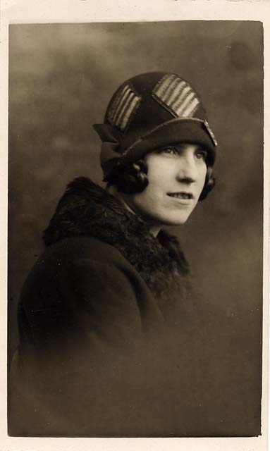 Portrait of a Mabel Spencer, from one of Jerome's studios - 1929