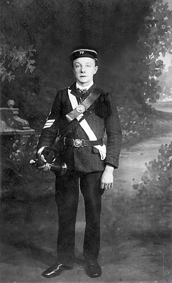 Postcard portrait by George Kilgour  -  Boys' Brigade Bugler