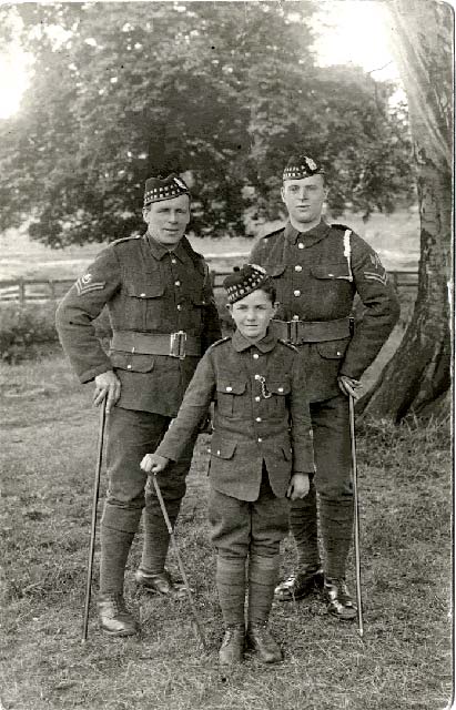 Postcard from Morriso's Studio, Portobello  -  Soldier and Mascot