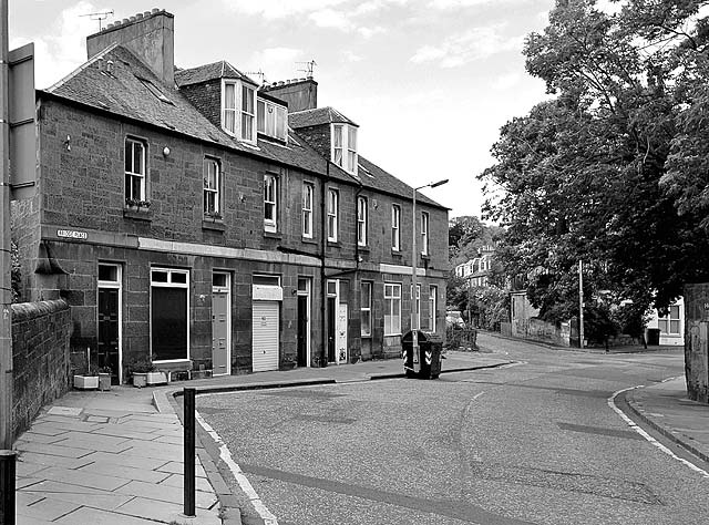 Bridge Place at the western end of Glenogle Road.  Glenogle Road leads from Stockbridgge to Canonmills   -  Photo taken 2011