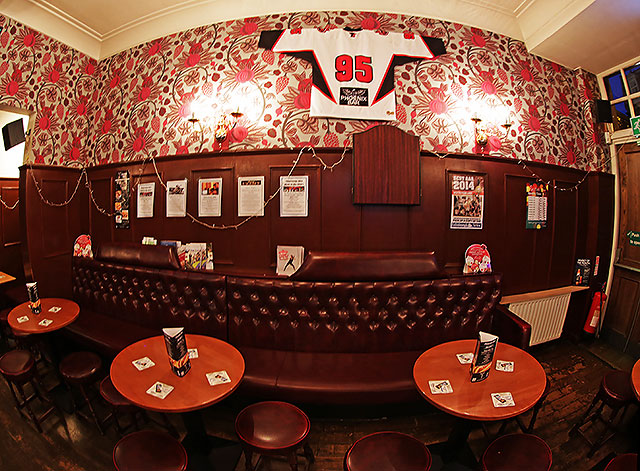 'Phoenix Bar',  46 Broughton Street, Edinburgh  -  Photo taken 2014