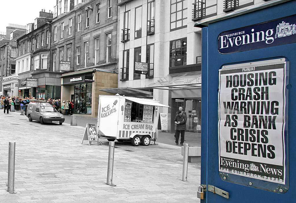 Investors queue outside the Castle Street office of Northern Rock  -  September 2007