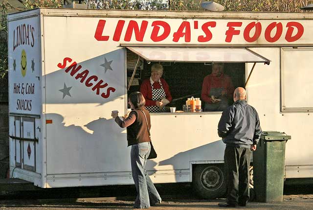 A snack van Constitution Street close to the entrance to Leith Docks at the Casino  -  November 2005