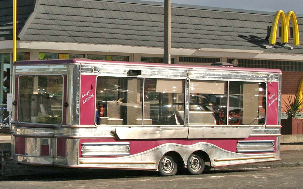 Refreshement van at Craigentinny Avenue North, Seafield  -  September 2005