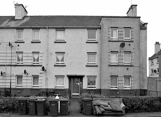 Crewe Road Gardens  -  waiting for the rubbish collection