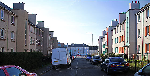 Crewe Road Gardens  -  Houses (old style + newer style)  -  March 2014