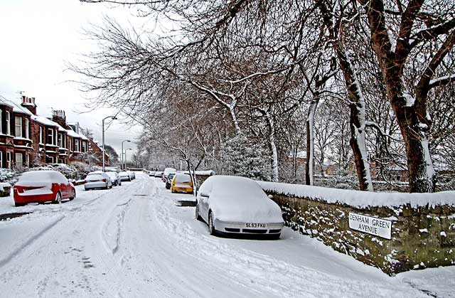 Denham Green Avenue, Trinity, Edinburgh  -  December 2009